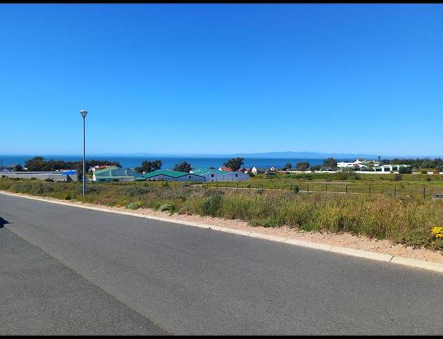 LAND FOR SALE IN SANDY POINT